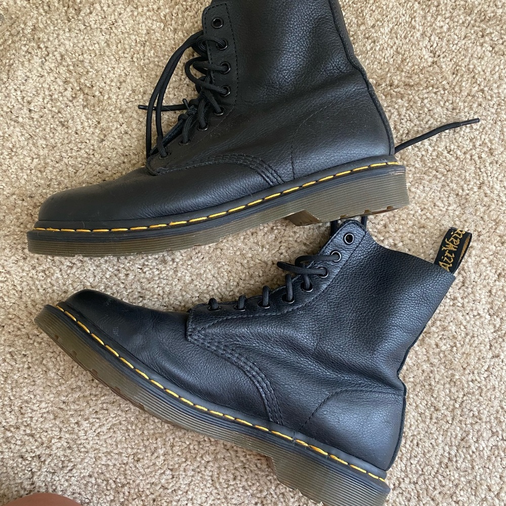 Doc Martens Black Jadon boots size US 9